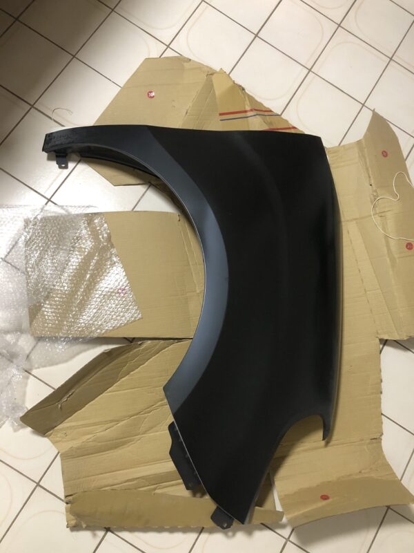 Pro MasterRadiator Grille - Mopar (6VU39TZZAA