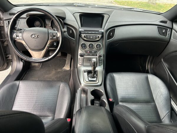 🚗 2013 Hyundai Genesis 2.0 Turbo -  Project Vehicle - Image 6